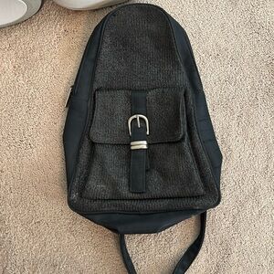 Vintage Kenneth Cole straw/nylon backpack purse